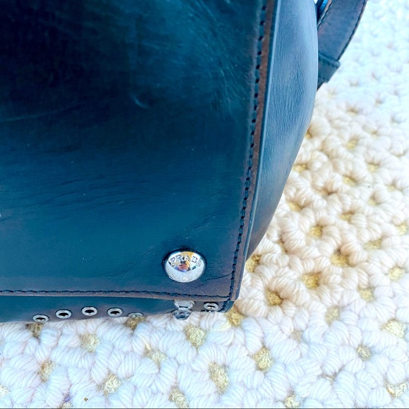 Prada Vitello Vintage Twin Pocket Satchel Bag, Black (Nero). - Picture 10 of 17